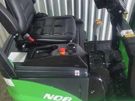 New Noblelift 800kg Compact 3 Wheel Lithium Ion Electric Forklift - picture2' - Click to enlarge