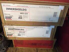 Welding wire Lincoln electric nr-233 11.3kg innershield - picture0' - Click to enlarge