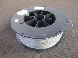 Welding wire Lincoln electric nr-233 11.3kg innershield - picture0' - Click to enlarge