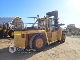 CATERPILLAR V620 TYRE HANDLER - picture0' - Click to enlarge