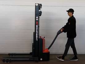 EP ES12-25DM Electric Walkie Stacker  * HEAVY DUTY * - picture0' - Click to enlarge