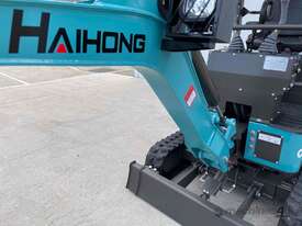 1.2T HAIHONG SWING BOOM & ADJUSTABLE TRACKS - picture2' - Click to enlarge
