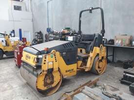 2012 SAKAI SW502 TWIN DRUM ROLLER U4103 - picture0' - Click to enlarge