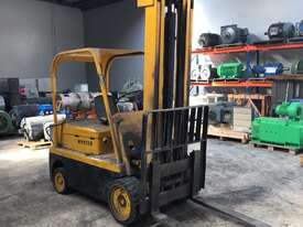 3.5 tonne Fork Lift Hyster Model S80B Used  - picture1' - Click to enlarge