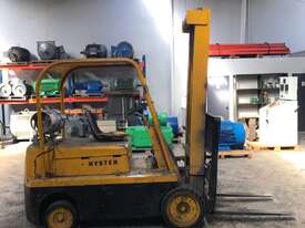 3.5 tonne Fork Lift Hyster Model S80B Used  - picture2' - Click to enlarge