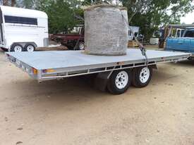 Tandem flat top trailer - picture0' - Click to enlarge
