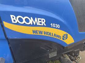 New Holland Boomer 1030 with Mid-Mount Mower - picture0' - Click to enlarge