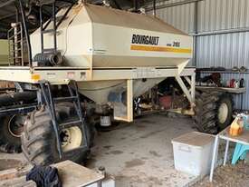 2002 Bourgault 3165 Air Carts - picture0' - Click to enlarge