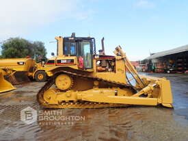 2001 CATERPILLAR D6R CRAWLER TRACTOR - picture0' - Click to enlarge