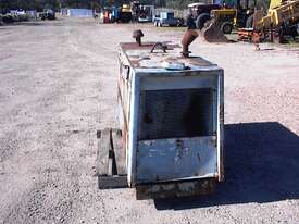 Lincoln 400AS welder generator diesel - picture0' - Click to enlarge