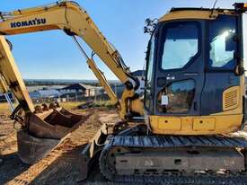 Komatsu PC88MR-8 - picture2' - Click to enlarge