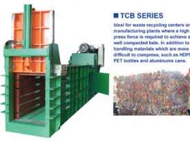 Closed-end Horizontal Baler  - picture0' - Click to enlarge