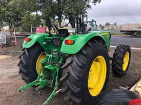 John Deere 5075E - picture0' - Click to enlarge