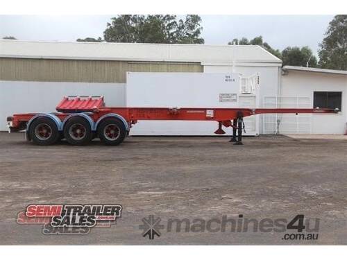 Krueger Semi 40FT Retractable Skel Trailer