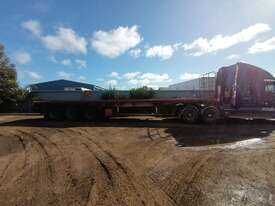 Southern Cross Triaxle Flat Deck Trailer - picture0' - Click to enlarge