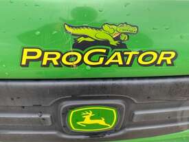 John Deere Progator - picture1' - Click to enlarge