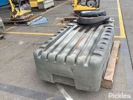 Silvan Selecta 400L Diesel Transfer Tank - picture1' - Click to enlarge