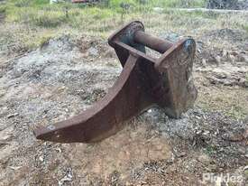 Hyundai Excavator Ripper Attachment - picture0' - Click to enlarge