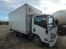 Isuzu NPR - picture0' - Click to enlarge