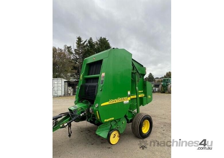 John Deere 467 Round Balers