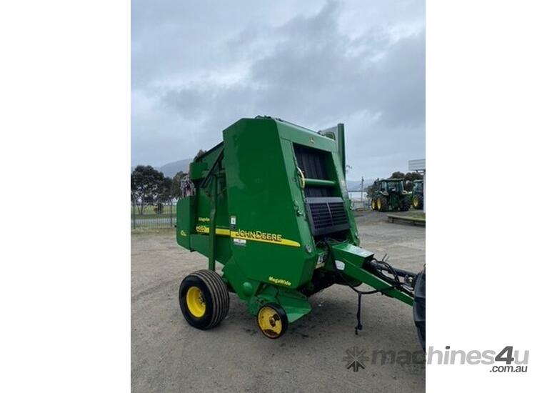 John Deere 467 Round Balers