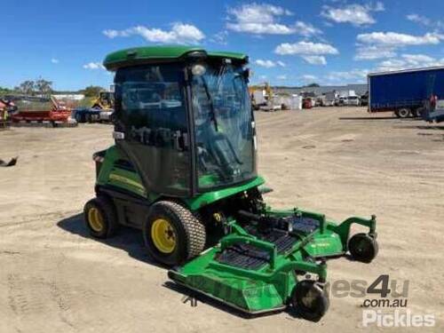 2016 John Deere 1585 Terrain Cut