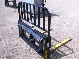 Skid steer fork attachment - picture2' - Click to enlarge