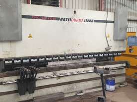 DURMA 200T CNC PRESS BRAKE  - picture0' - Click to enlarge