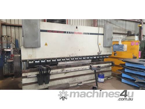 DURMA 200T CNC PRESS BRAKE 