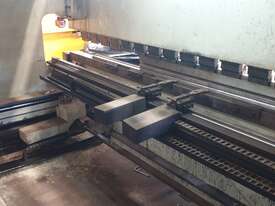 DURMA 200T CNC PRESS BRAKE  - picture1' - Click to enlarge