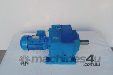 LLOYDS DEALS - Siemens .55kW Electric Motor Reduction Drive Gearbox Rpm 10.7 Model: D88-LA8054