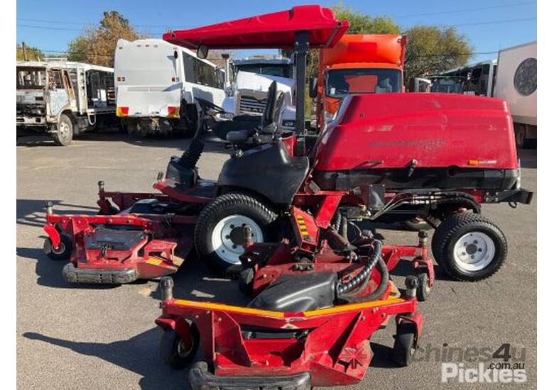 Used toro Groundsmaster 5900 Ride On Mowers in , Listed on Machines4u