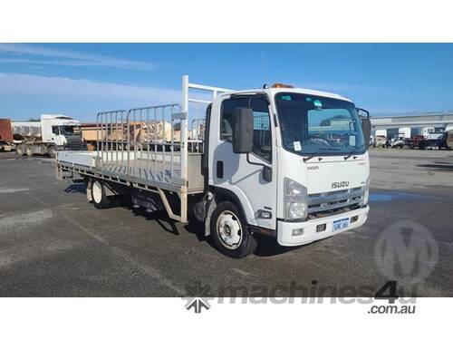 Isuzu NQR 450