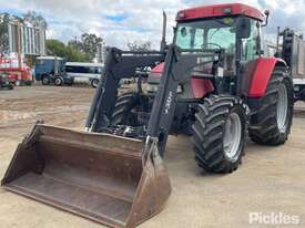 McCormick CX105 Tractor / Loader - picture0' - Click to enlarge