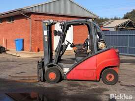 2002 Linde H25T 2 Stage Forklift - picture1' - Click to enlarge