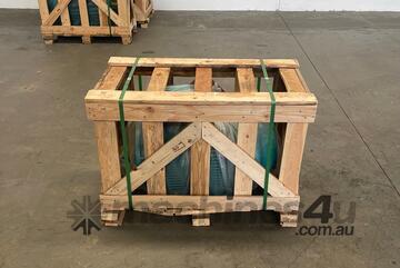 30 kw 40 hp 4-pole 1475 rpm 415v 200L frame IP66 IE3 TEFC AC Electric Motor Techtop Type TDP200L-4