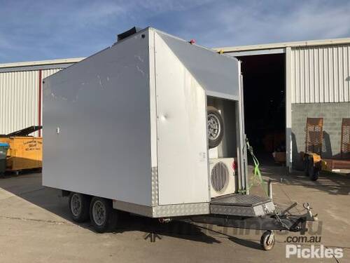 2013 Homemade Tandem Axle Enclosed Trailer