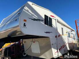 2007 Xtreme Caravans Fifth Wheel Caravan - picture2' - Click to enlarge