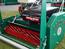 Protea BG760 30” Cylinder mower - picture0' - Click to enlarge