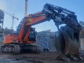 60t Liebherr excavator  - picture0' - Click to enlarge