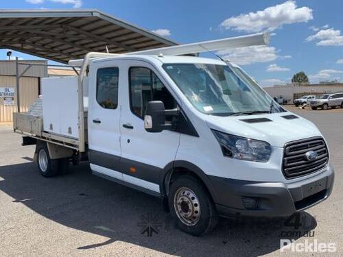 2017 Ford Transit Tray Top Dual Cab