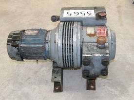 Rietschle CLF 26V[02]Vacuum-Oil Sealed Rotary Vane. - picture0' - Click to enlarge
