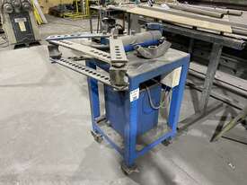 2000 Omcn Hydraulic Pipe Bender - picture0' - Click to enlarge