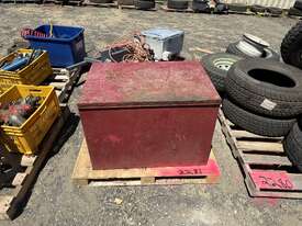 Steel Box of Assorted Truck Parts - picture1' - Click to enlarge