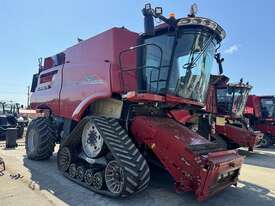 2020 Case IH 8250 Combine  - picture1' - Click to enlarge