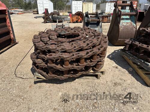 1 x Kobelco Track Chain