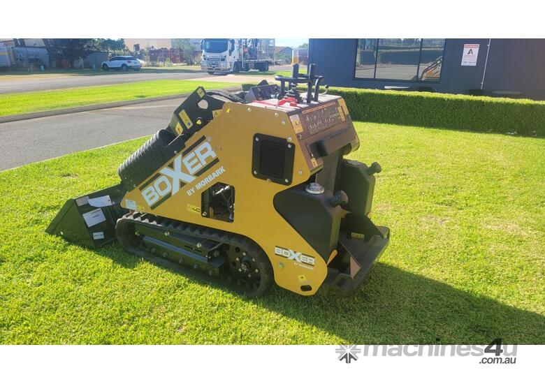 caption Boxer 700HDX - Kubota Diesel Loader