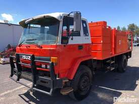 1996 Isuzu FVR900 Fire Truck - picture2' - Click to enlarge