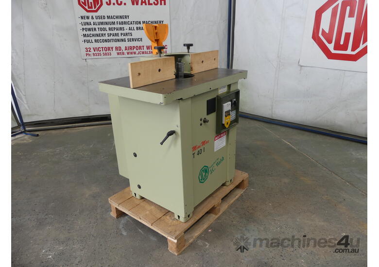 caption SCM Minimax Tilting spindle moulder
