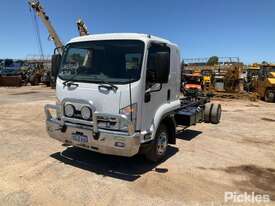 2016 Isuzu FRR600 Cab Chassis - picture1' - Click to enlarge